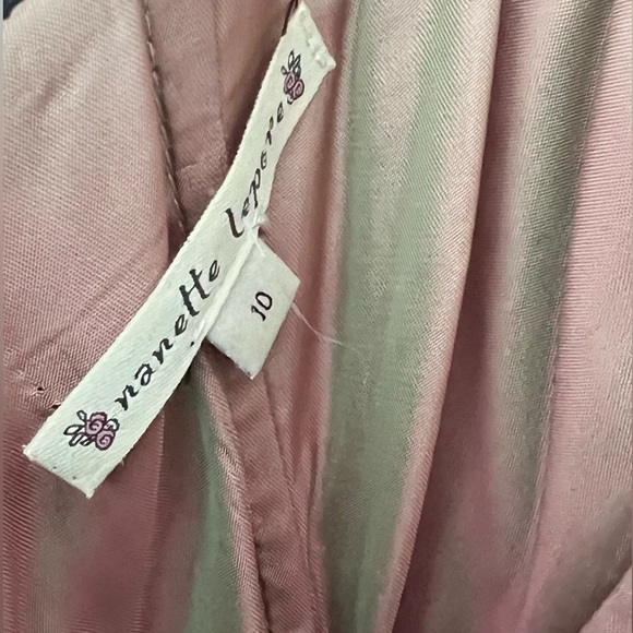 Nanette Lepore Lace Dress. Size 8 - Picture 5 of 5